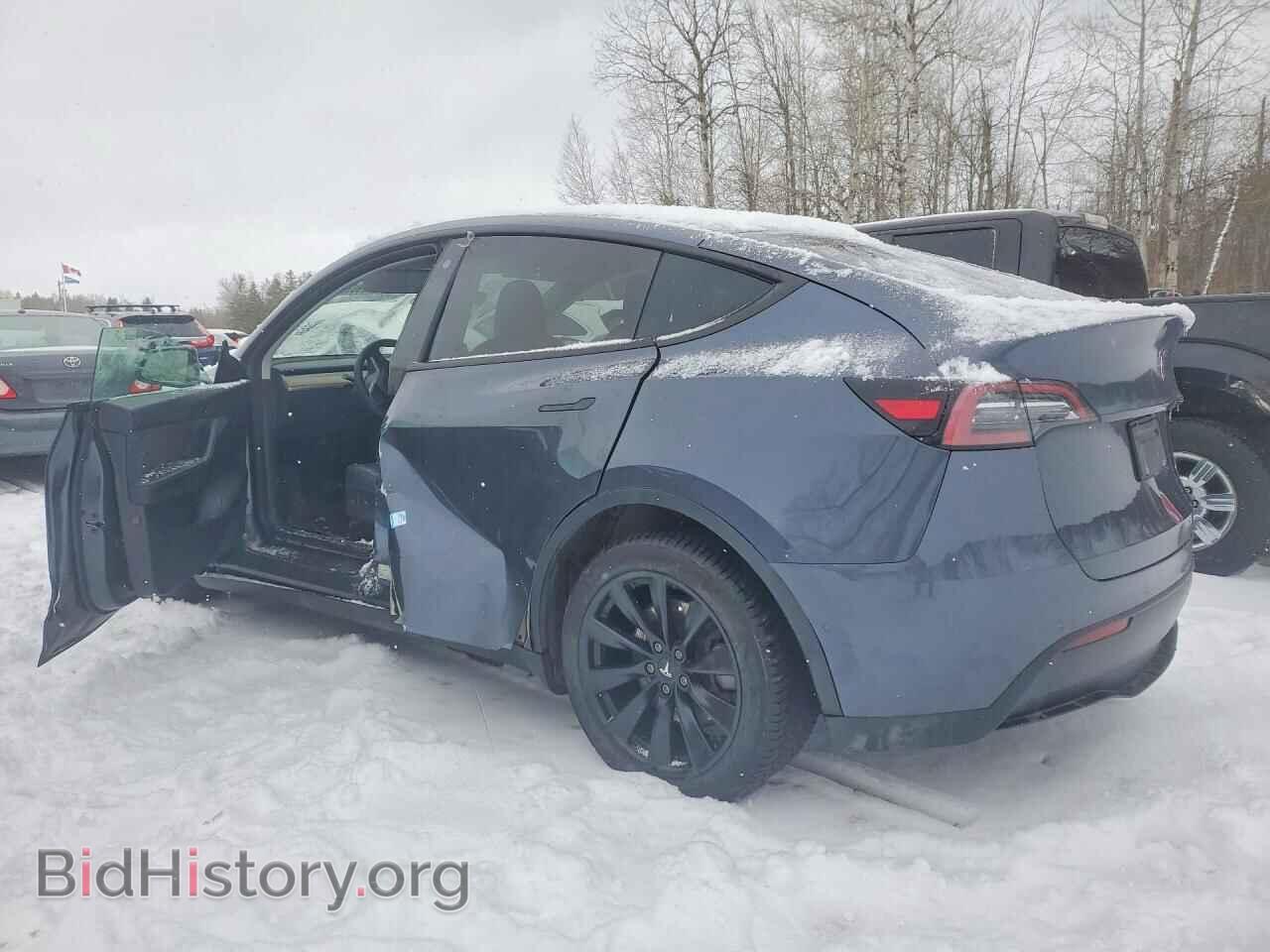 2022 TESLA MODEL Y - VIN: 7SAYGDEE1NF510766 - Фото 2
