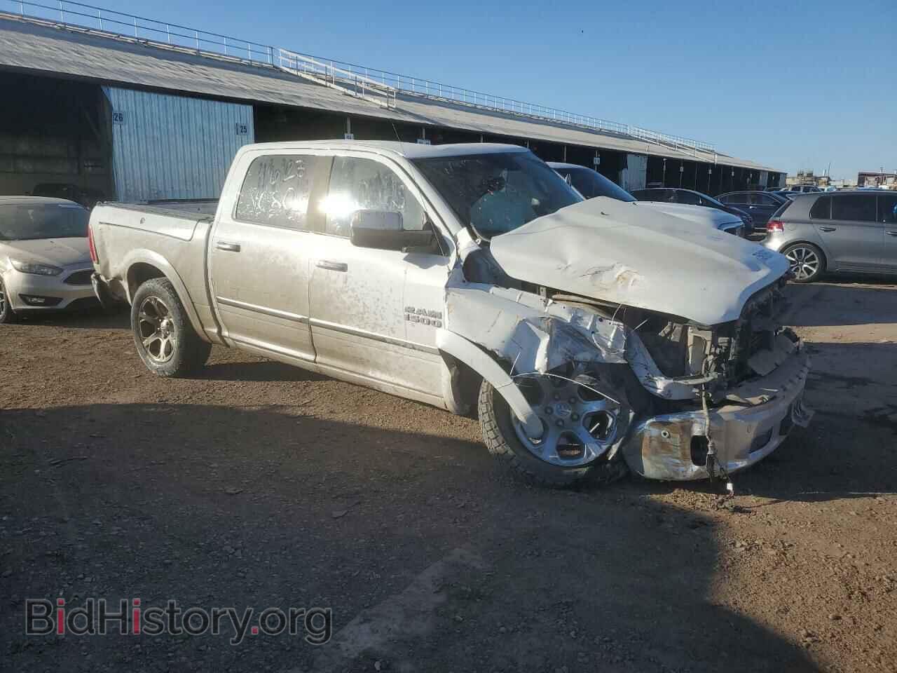 2016 RAM 1500 - VIN: 1C6RR7NM9GS100640 - Фото 4