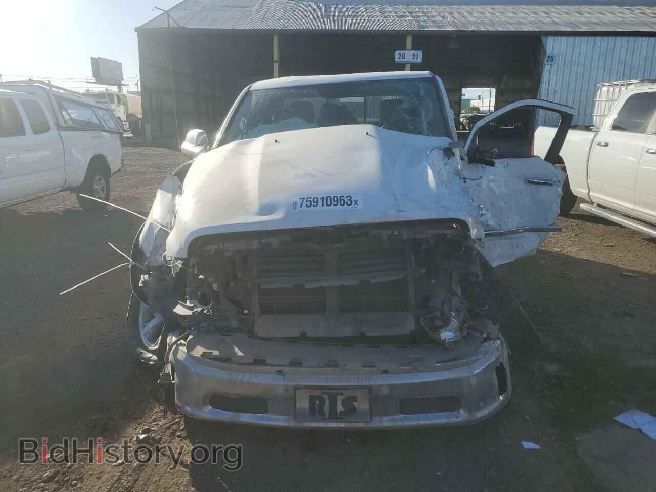 2016 RAM 1500 - VIN: 1C6RR7NM9GS100640 - Фото 5