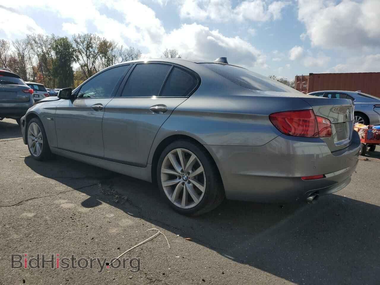 2011 BMW 5 SERIES - VIN: WBAFU7C59BC875073 - Фото 2
