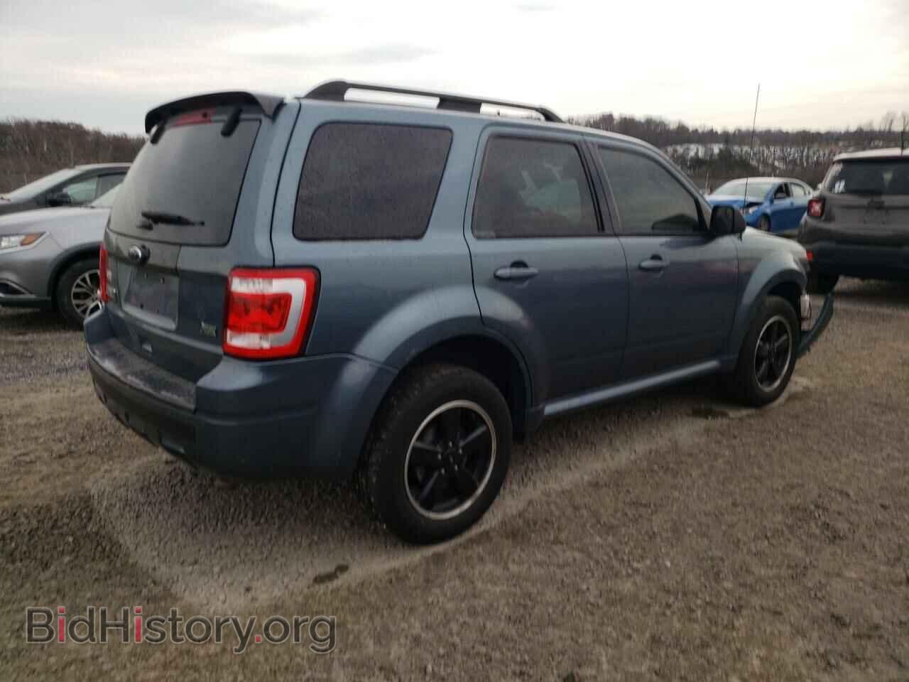 2011 FORD ESCAPE - VIN: 1FMCU0DG6BKA72087 - Фото 3