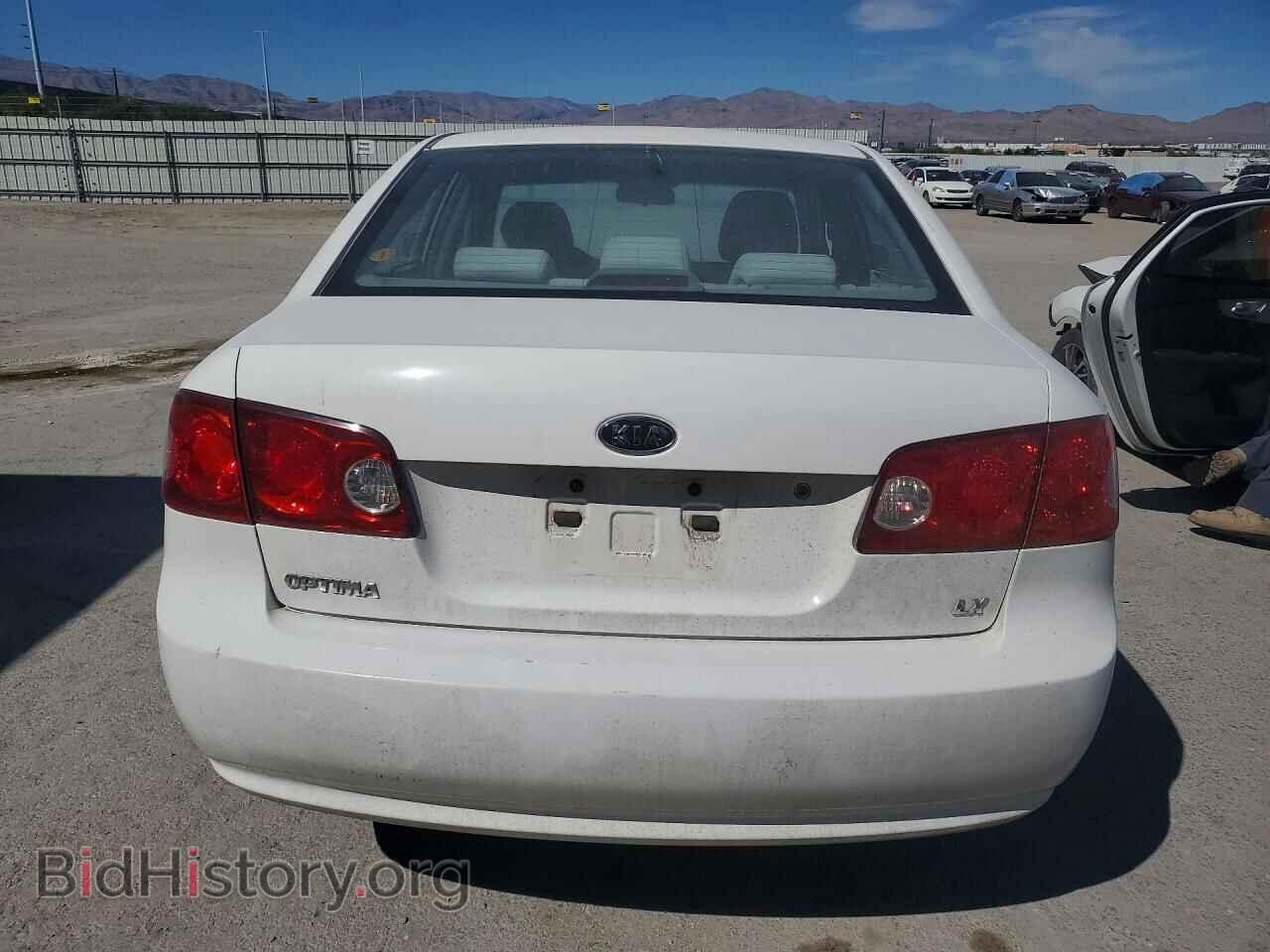 2007 KIA OPTIMA - VIN: KNAGE123375113772 - Фото 6