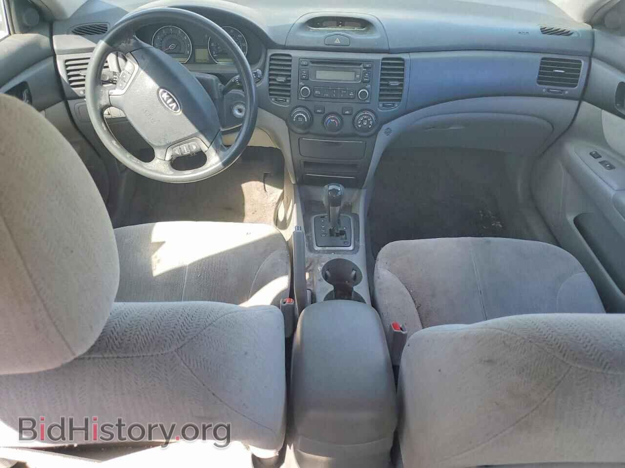 2007 KIA OPTIMA - VIN: KNAGE123375113772 - Фото 8