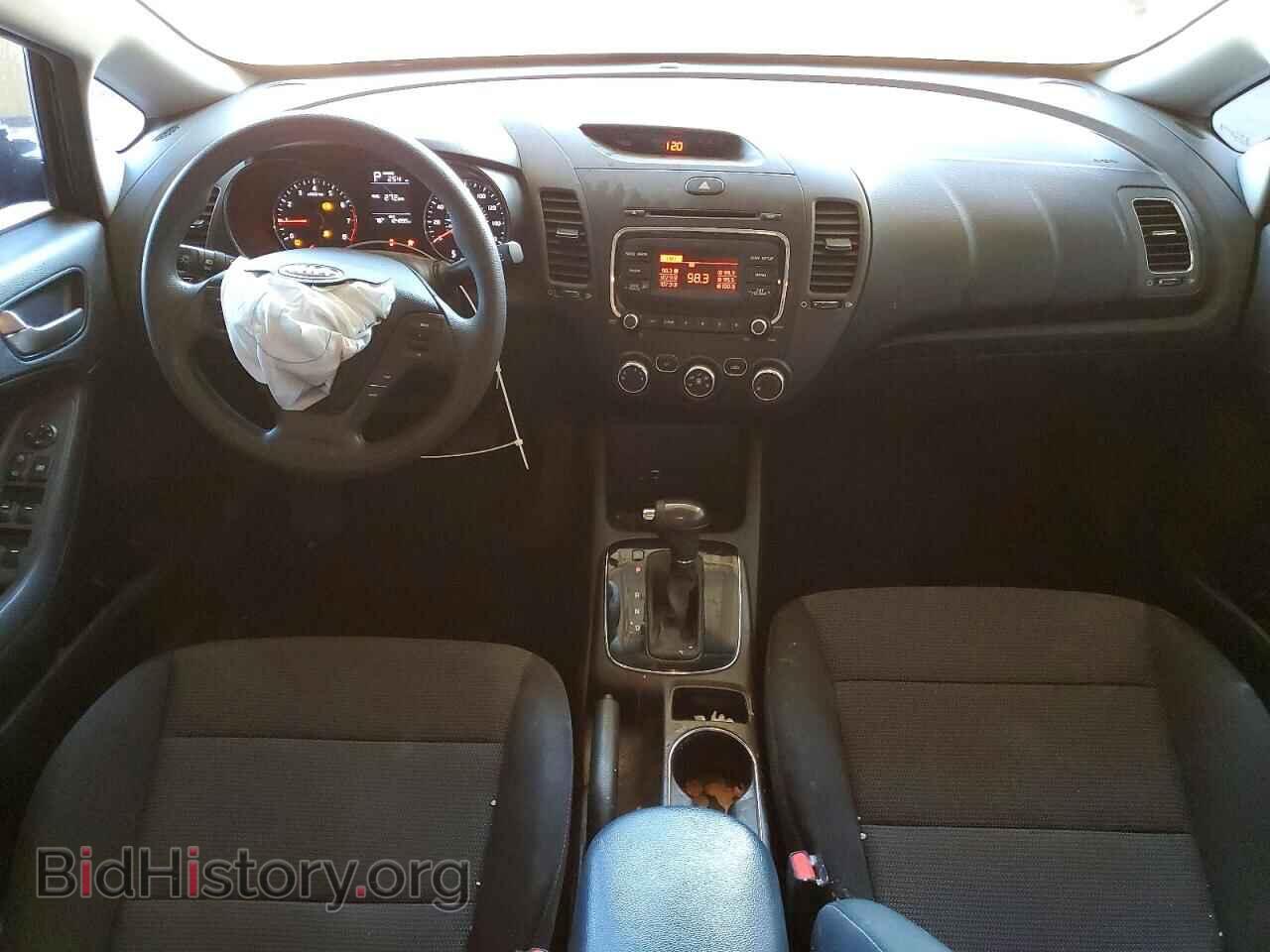 2017 KIA FORTE - VIN: 3KPFK4A78HE115469 - Фото 8