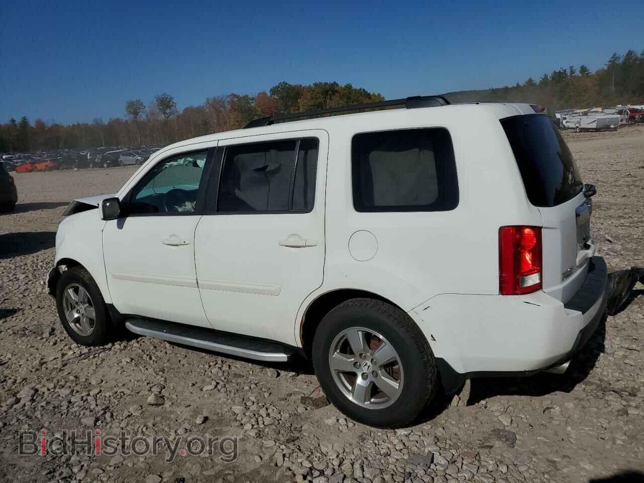2011 HONDA PILOT - VIN: 5FNYF4H51BB031836 - Photo 2