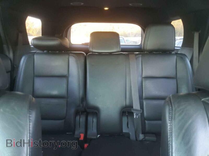 2011 Ford EXPLORER (VIN 1FMHK8D87BGA18318) — фото 10 из 13