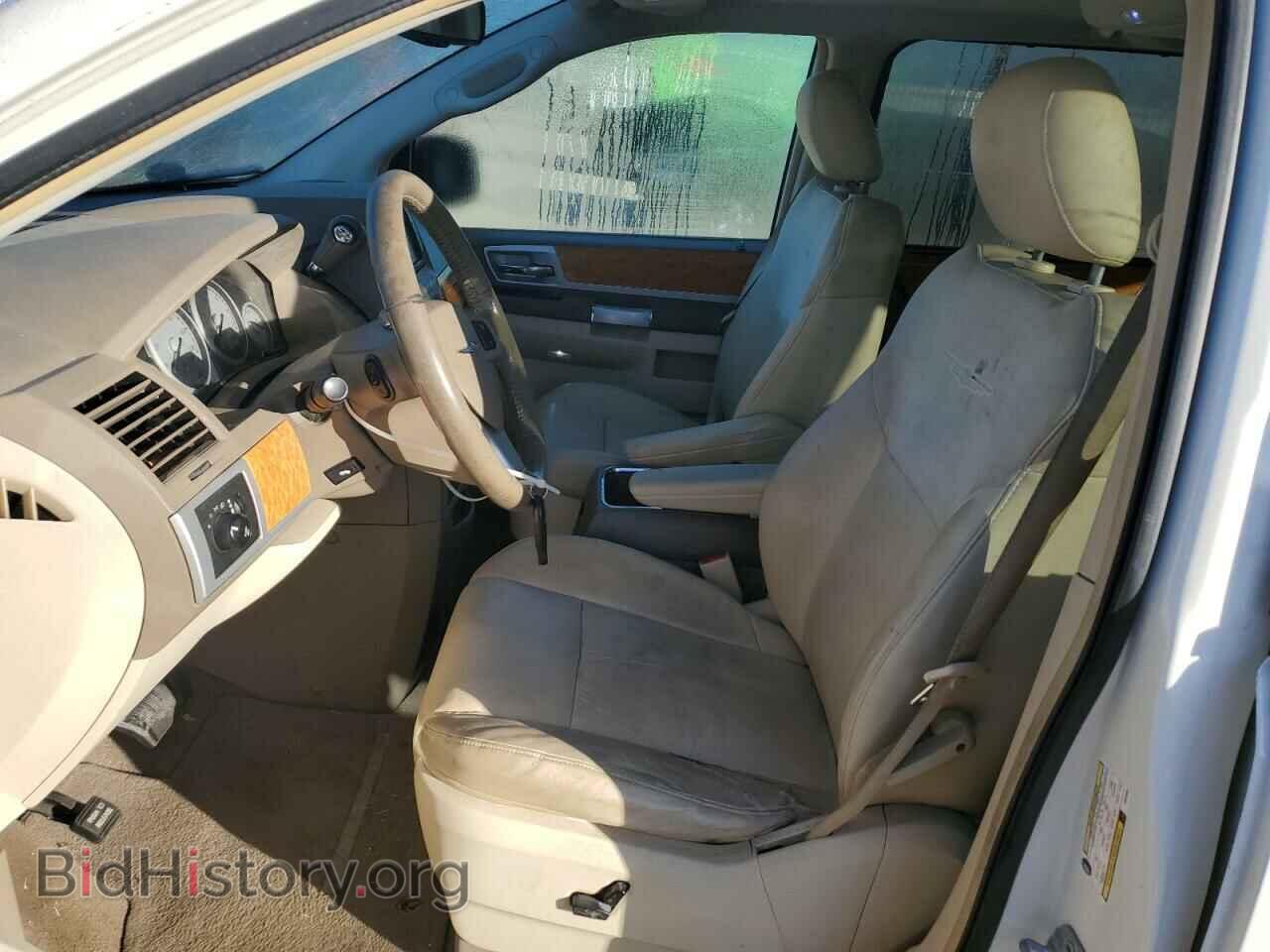 2008 CHRYSLER MINIVAN - VIN: 2A8HR64X48R816092 - Фото 7
