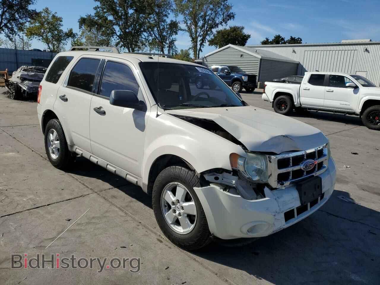2009 FORD ESCAPE - VIN: 1FMCU03G29KB21796 - Фото 4