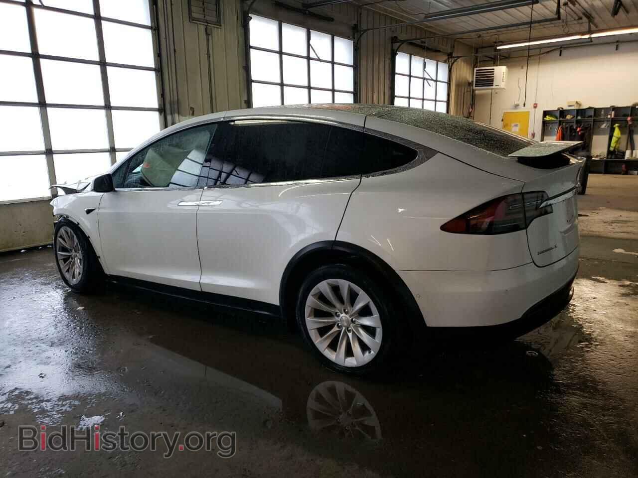 2017 TESLA MODEL X - VIN: 5YJXCDE23HF070239 - Photo 2