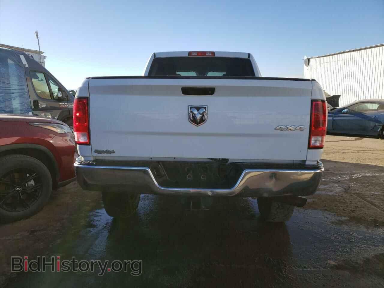 2017 RAM All Models - VIN: 3C6UR5CJ1HG653363 - Photo 6