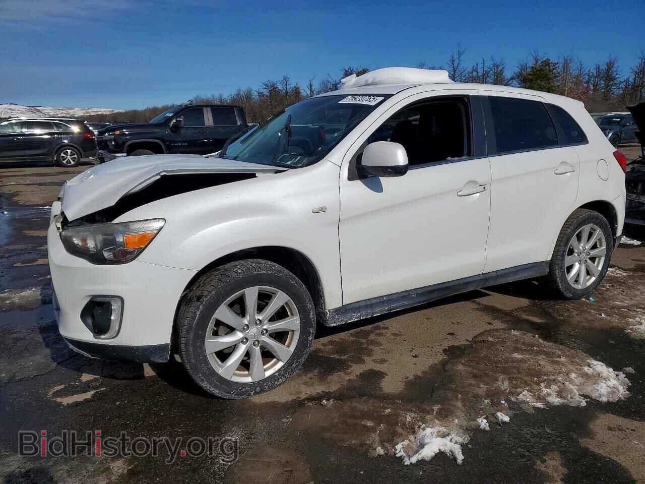 Фотография 4A4AR4AU6FE014444 - MITSUBISHI OUTLANDER 2015