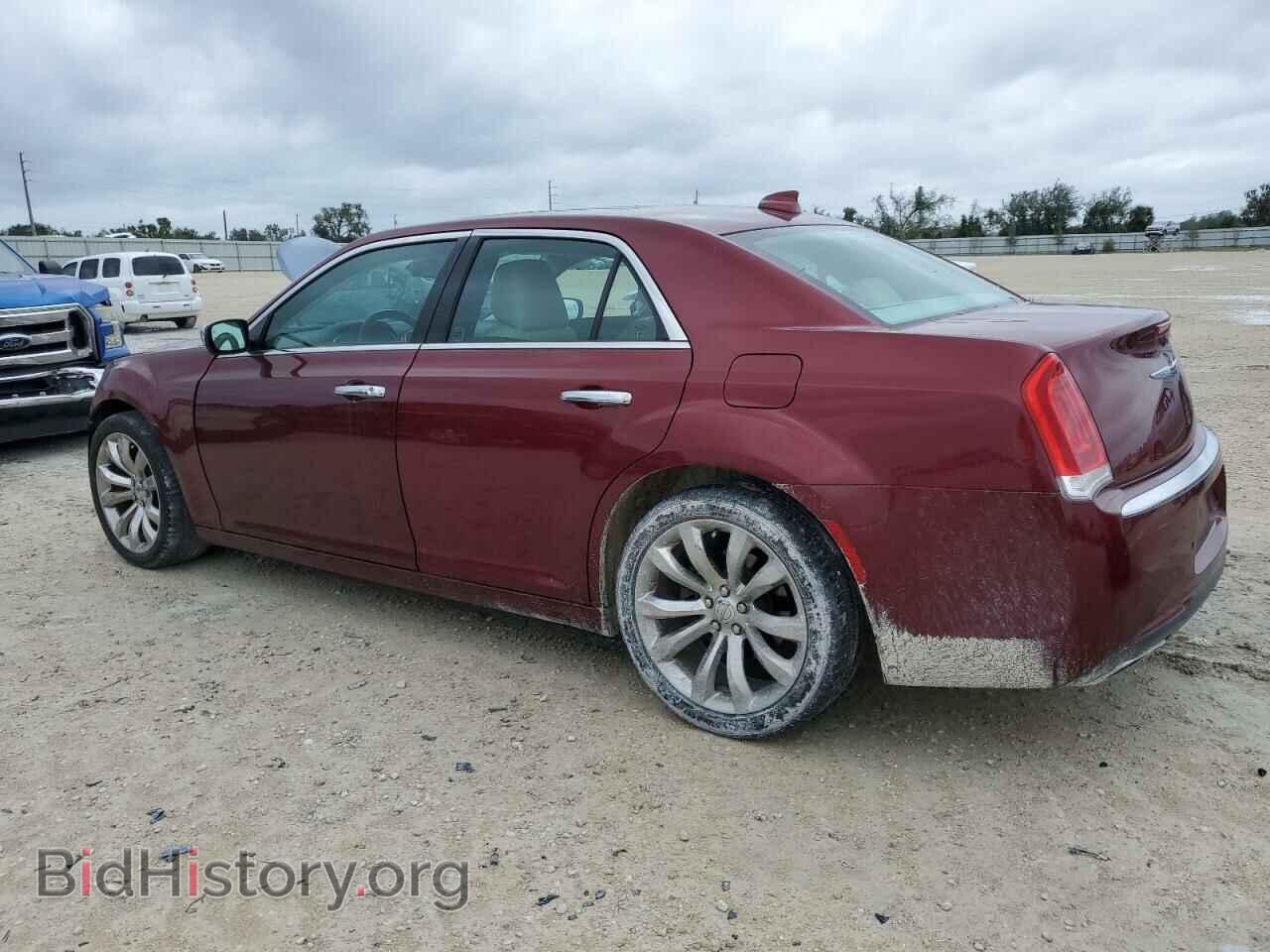 2016 CHRYSLER 300 - VIN: 2C3CCAET8GH230263 - Фото 2