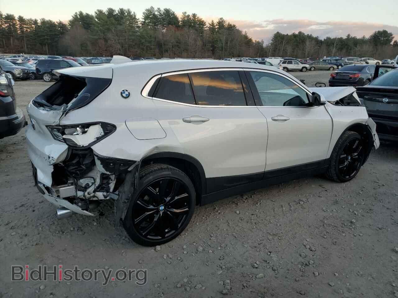 2018 BMW X2 - VIN: WBXYJ5C34JEF79202 - Фото 3