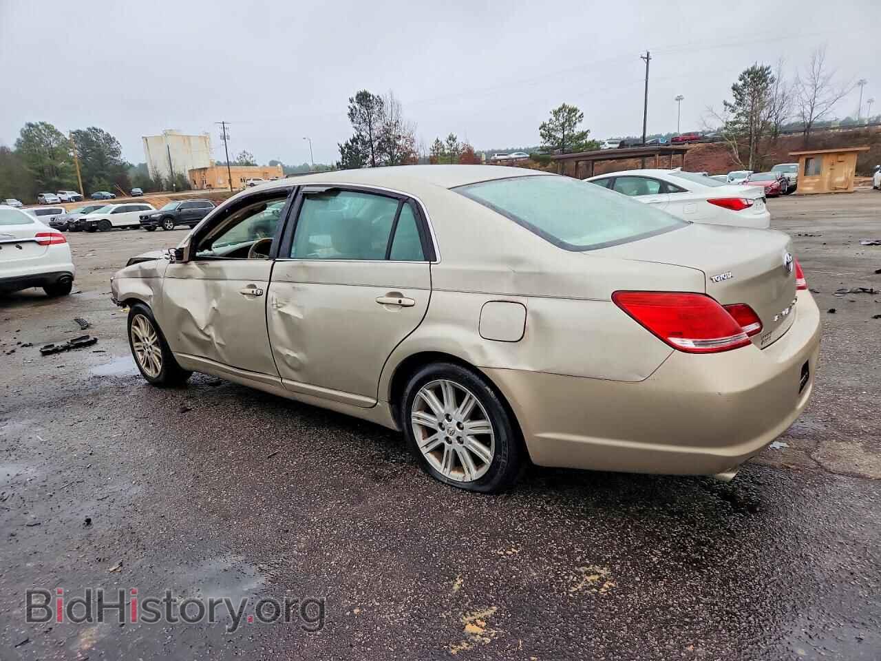 2005 TOYOTA AVALON - VIN: 4T1BK36B65U007639 - Фото 2