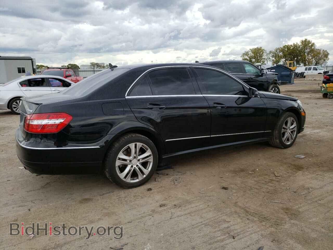 2011 MERCEDES-BENZ E-CLASS - VIN: WDDHF8HB5BA446430 - Фото 3
