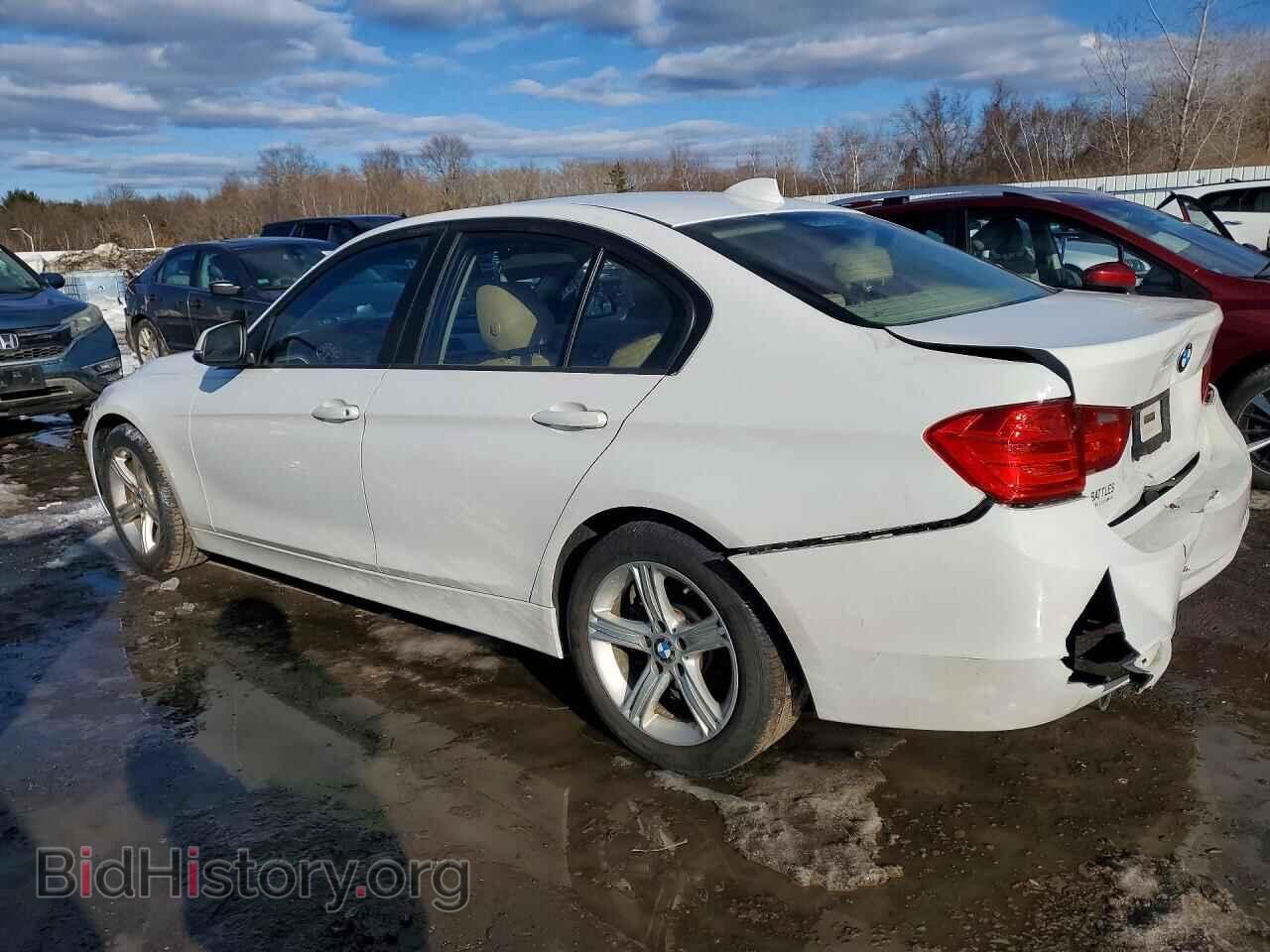 2014 BMW 3 SERIES - VIN: WBA3C3G56ENS67741 - Фото 2