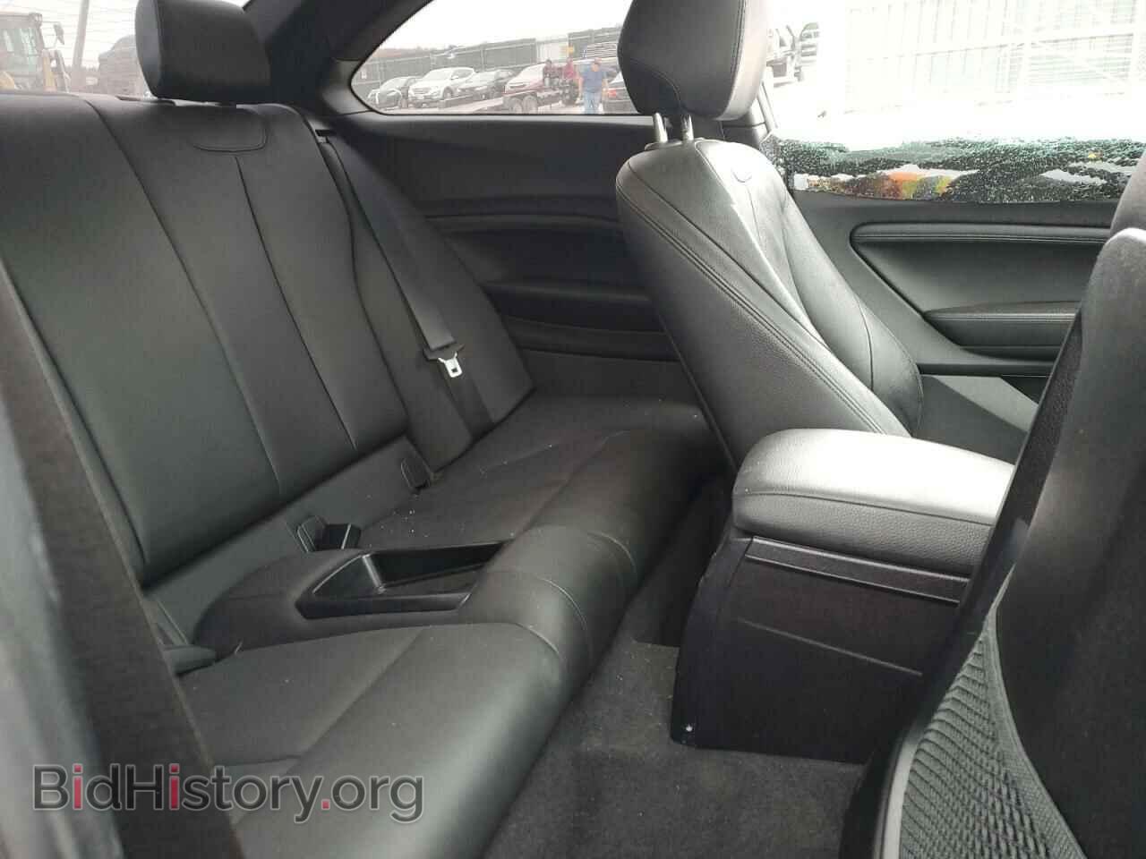 2016 BMW M2 - VIN: WBA1J7C58GV359852 - Фото 10