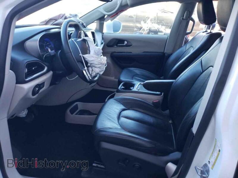 2022 Chrysler PACIFICA (VIN 2C4RC1BG8NR157786) — photo 7 of 14