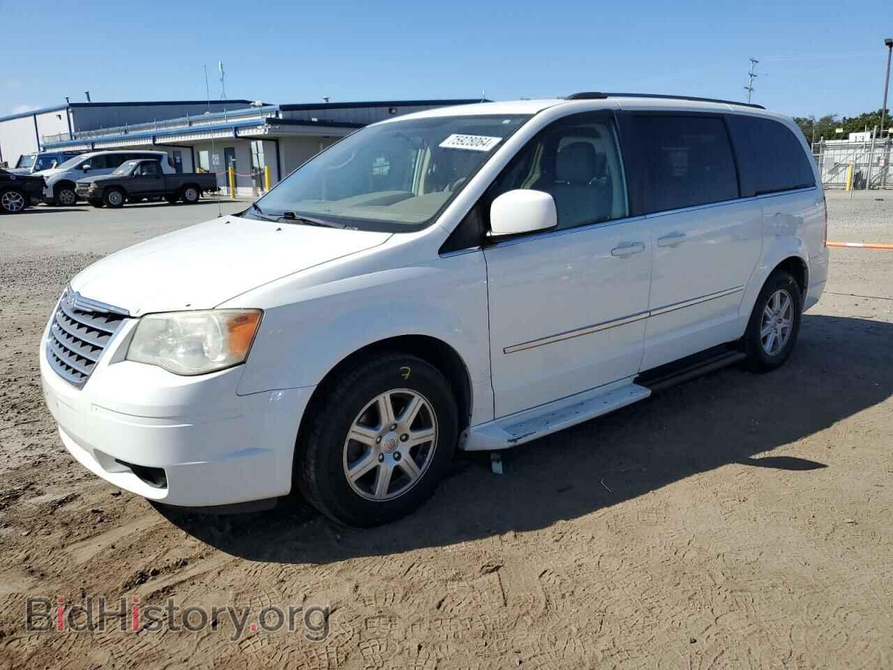 Фотография 2A4RR5D11AR300662 - CHRYSLER MINIVAN 2010