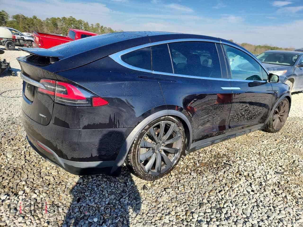 2017 TESLA MODEL X - VIN: 5YJXCBE21HF051158 - Фото 3