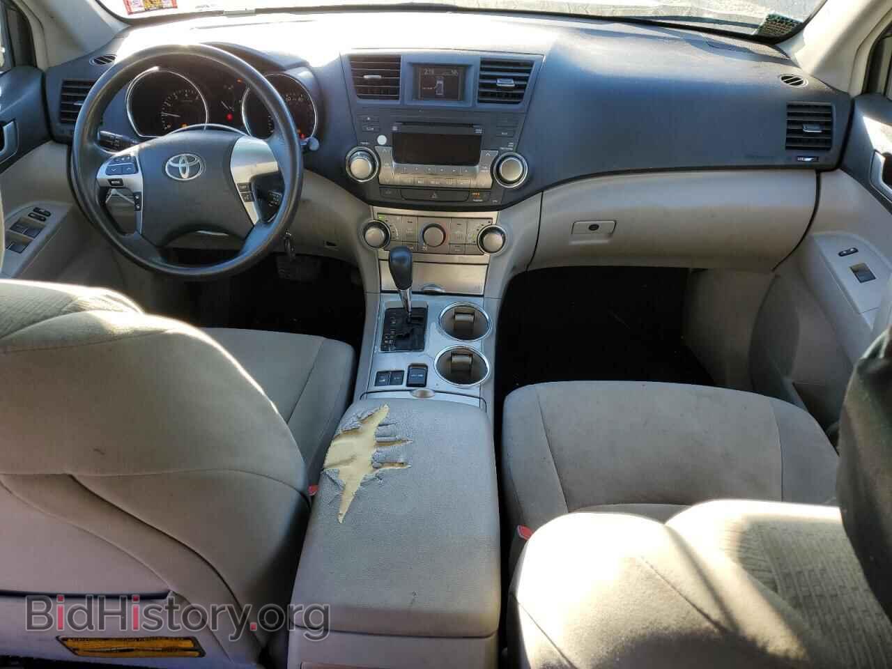2012 TOYOTA HIGHLANDER - VIN: 5TDBK3EH0CS133975 - Фото 8