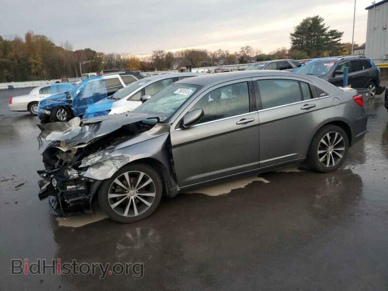 2013 Chrysler 200 200 Tourin (VIN 1C3CCBBG4DN720196) — фото 1 из 13, Copart, повреждение: передняя часть