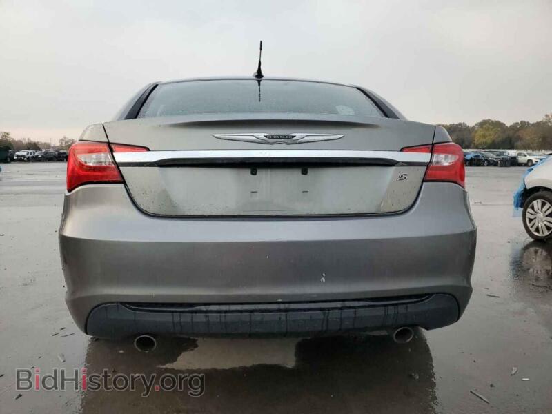 2013 Chrysler 200 (VIN 1C3CCBBG4DN720196) — фото 6 из 13