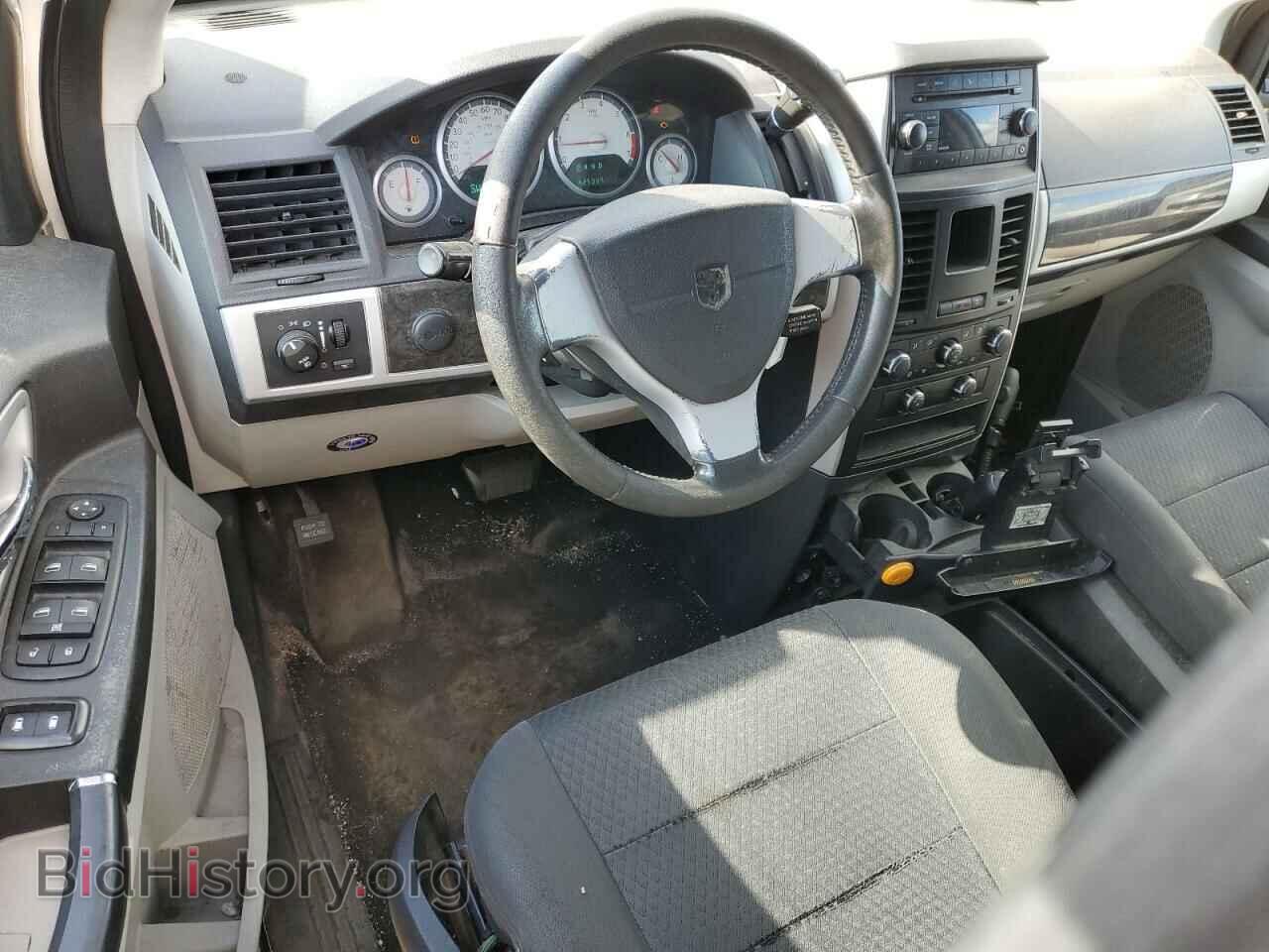 2010 DODGE CARAVAN - VIN: 2D4RN5D15AR130858 - Фото 8