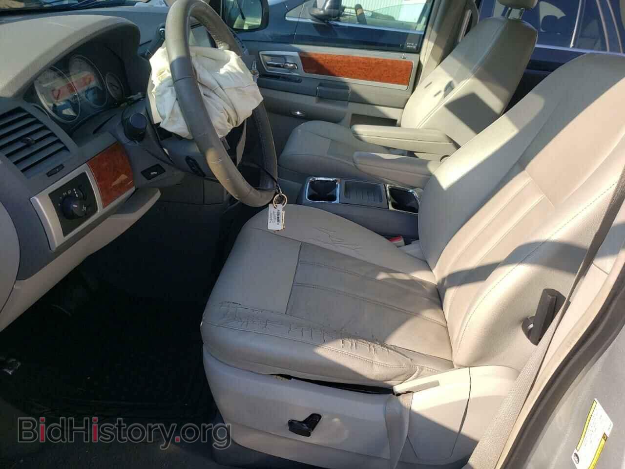 2009 CHRYSLER MINIVAN - VIN: 2A8HR54109R629357 - Фото 7