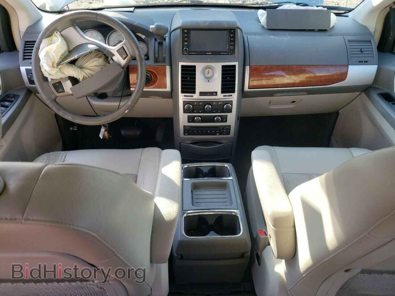 2009 CHRYSLER MINIVAN - VIN: 2A8HR54109R629357 - Фото 8