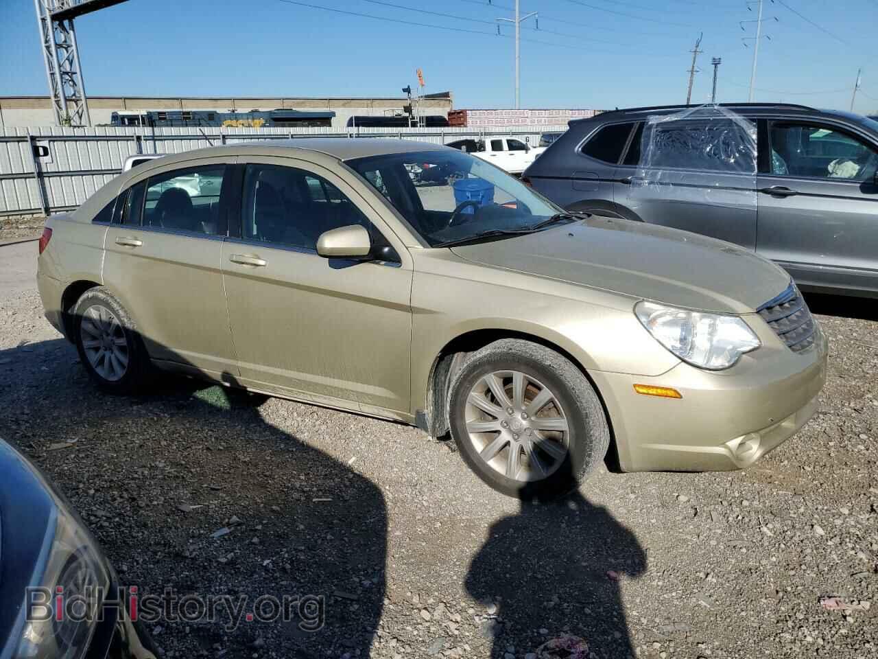 2010 CHRYSLER SEBRING - VIN: 1C3CC5FB0AN217423 - Фото 4