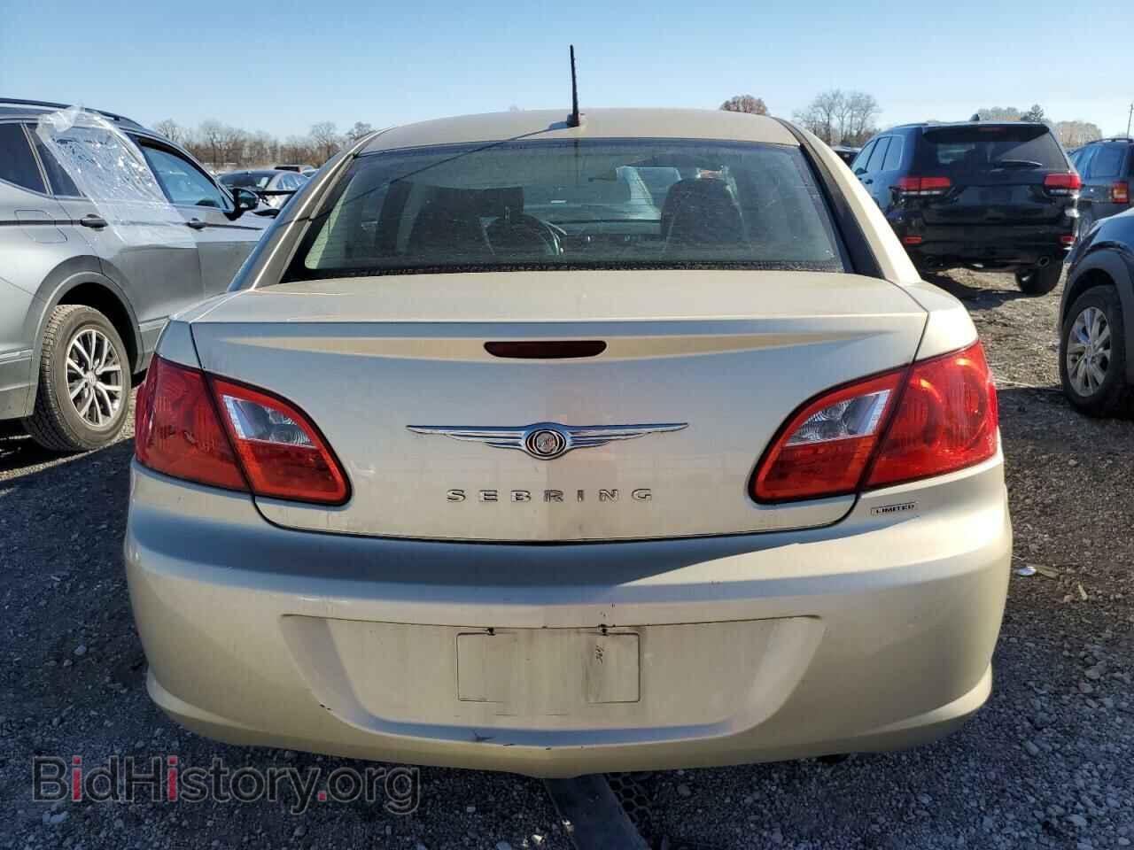 2010 CHRYSLER SEBRING - VIN: 1C3CC5FB0AN217423 - Фото 6