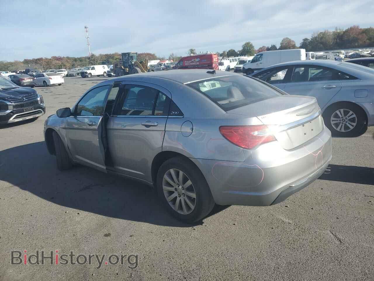 2014 CHRYSLER 200 - VIN: 1C3CCBBB3EN158846 - Фото 2