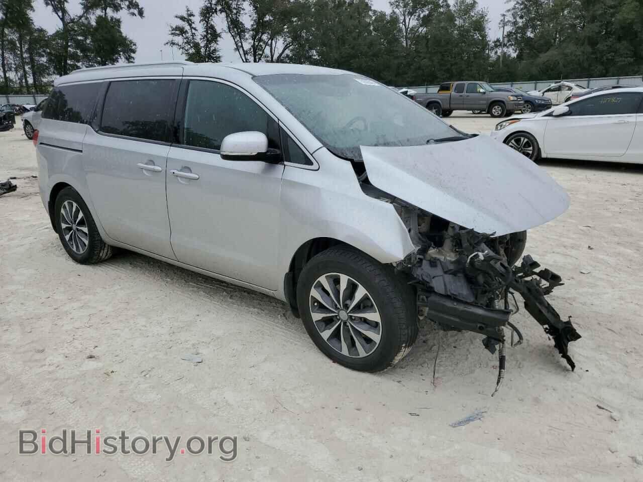 2018 KIA All Models - VIN: KNDMC5C11J6348821 - Фото 4