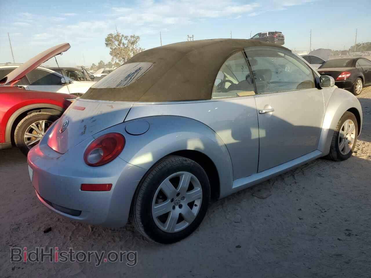 2007 VOLKSWAGEN BEETLE - VIN: 3VWRF31Y57M401298 - Фото 3