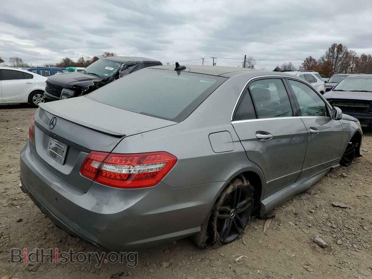 2011 MERCEDES-BENZ E-CLASS - VIN: WDDHF8HBXBA402942 - Фото 3