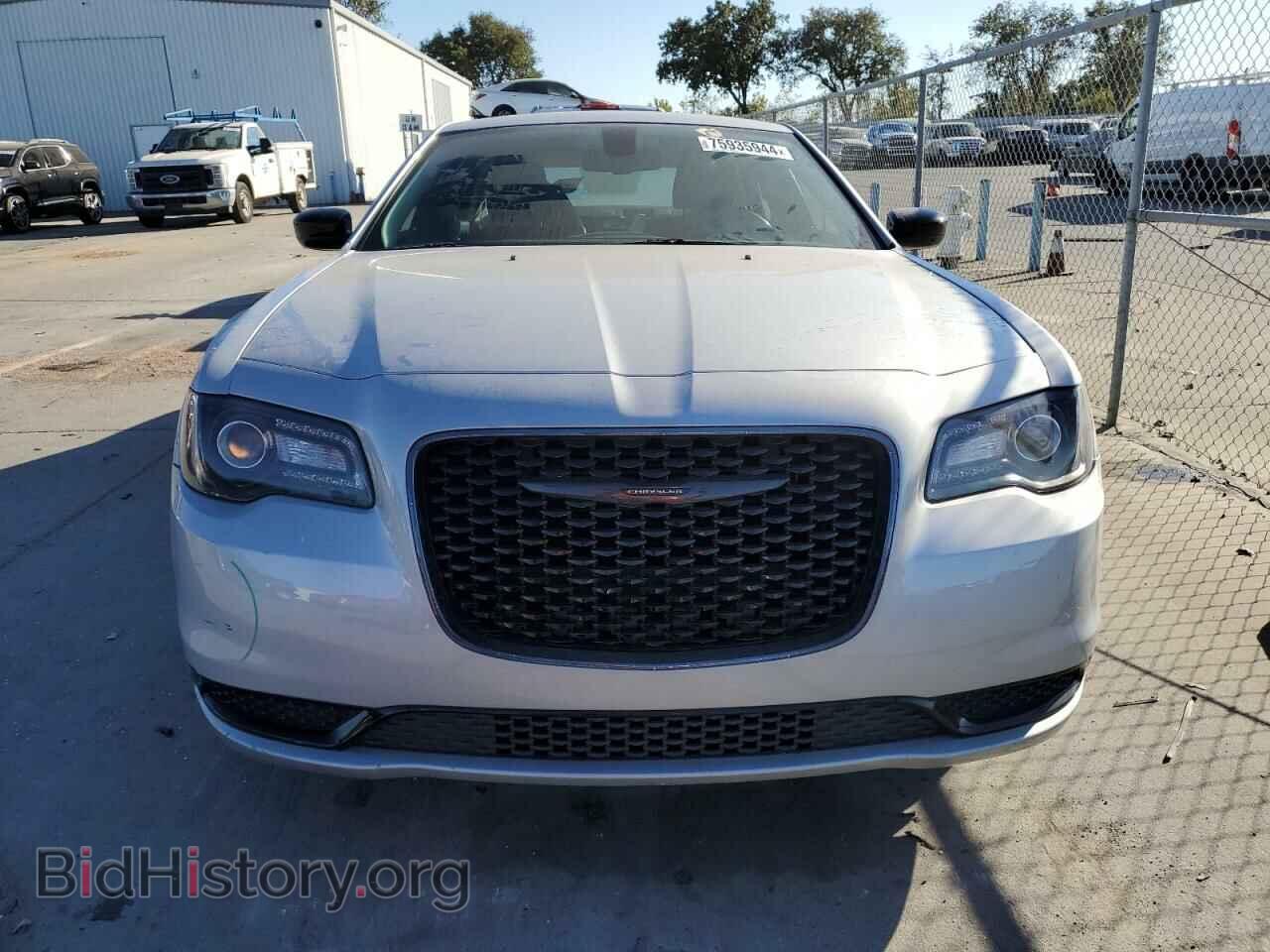 2020 CHRYSLER 300 - VIN: 2C3CCAAG7LH233450 - Фото 5