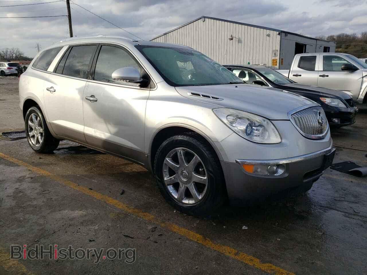 2010 BUICK ENCLAVE - VIN: 5GALVCED1AJ134685 - Фото 4