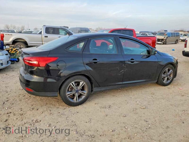 2016 Ford FOCUS (VIN 1FADP3FE9GL406892) — photo 3 of 12