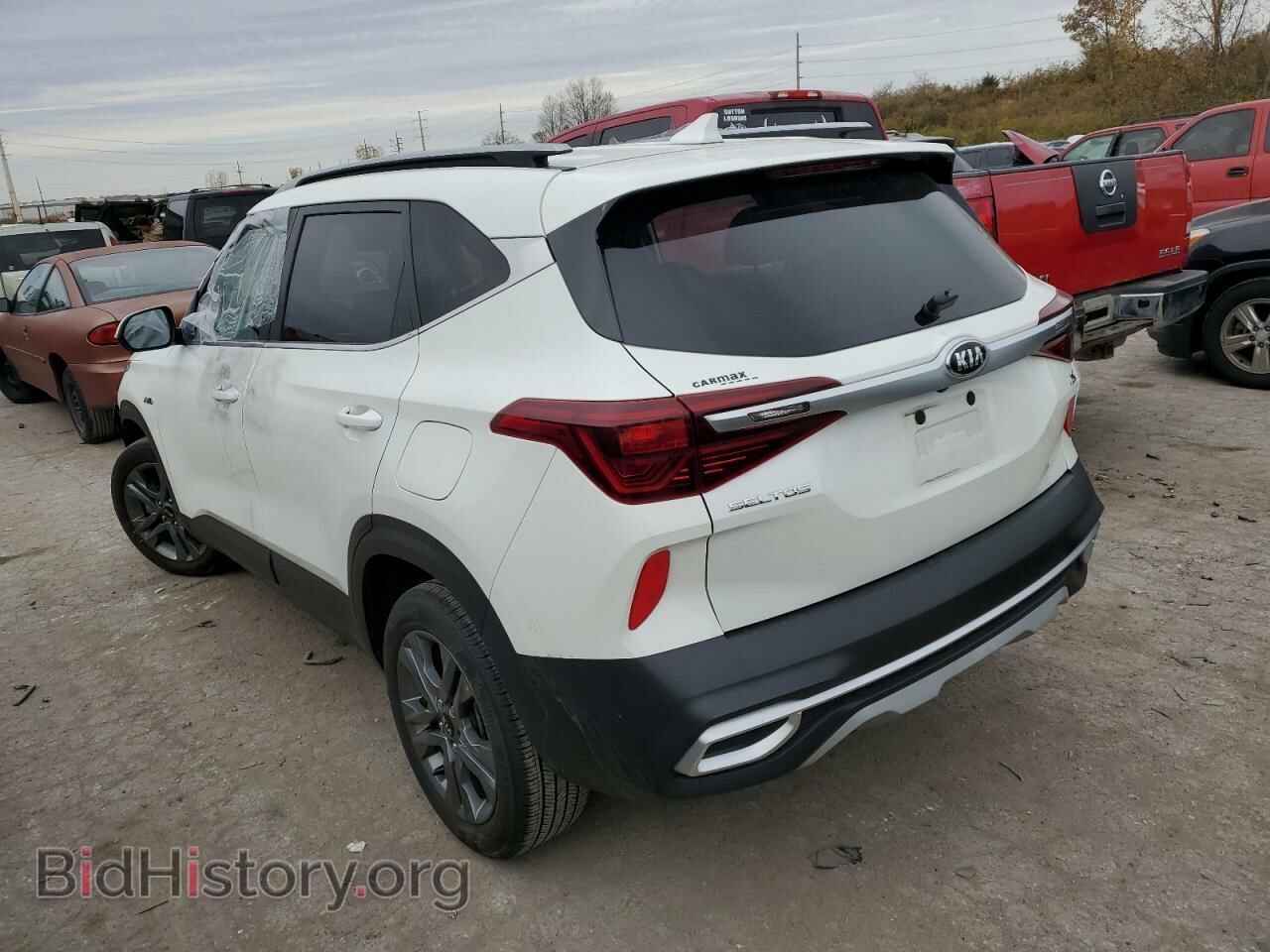 2021 KIA SELTOS - VIN: KNDEUCAA3M7042999 - Фото 2