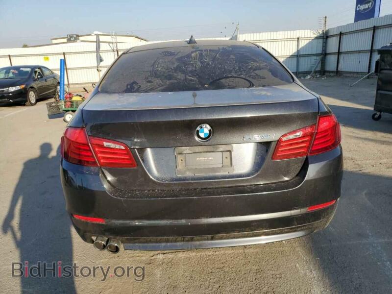 2011 BMW 5 SERIES (VIN WBAFR1C55BC748335) — photo 6 of 12