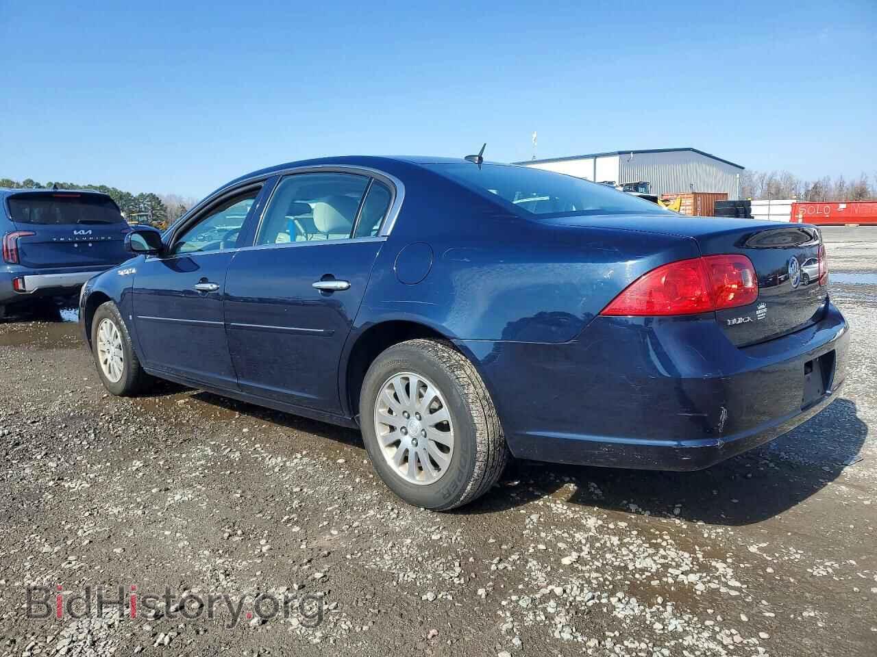 2008 BUICK LUCERNE - VIN: 1G4HP57208U210570 - Photo 2