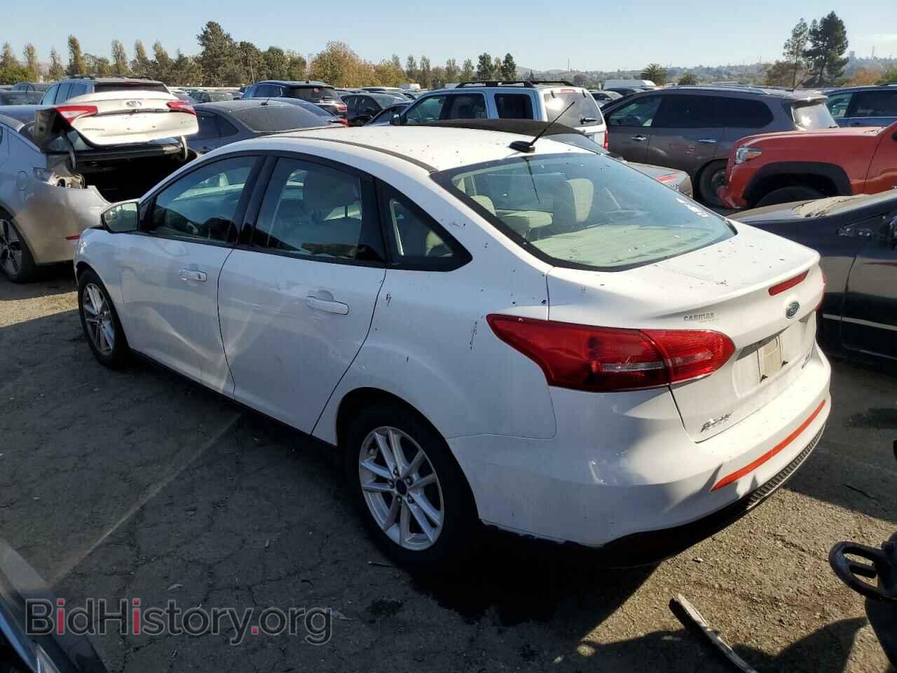 2015 FORD FOCUS - VIN: 1FADP3F29FL311611 - Photo 2