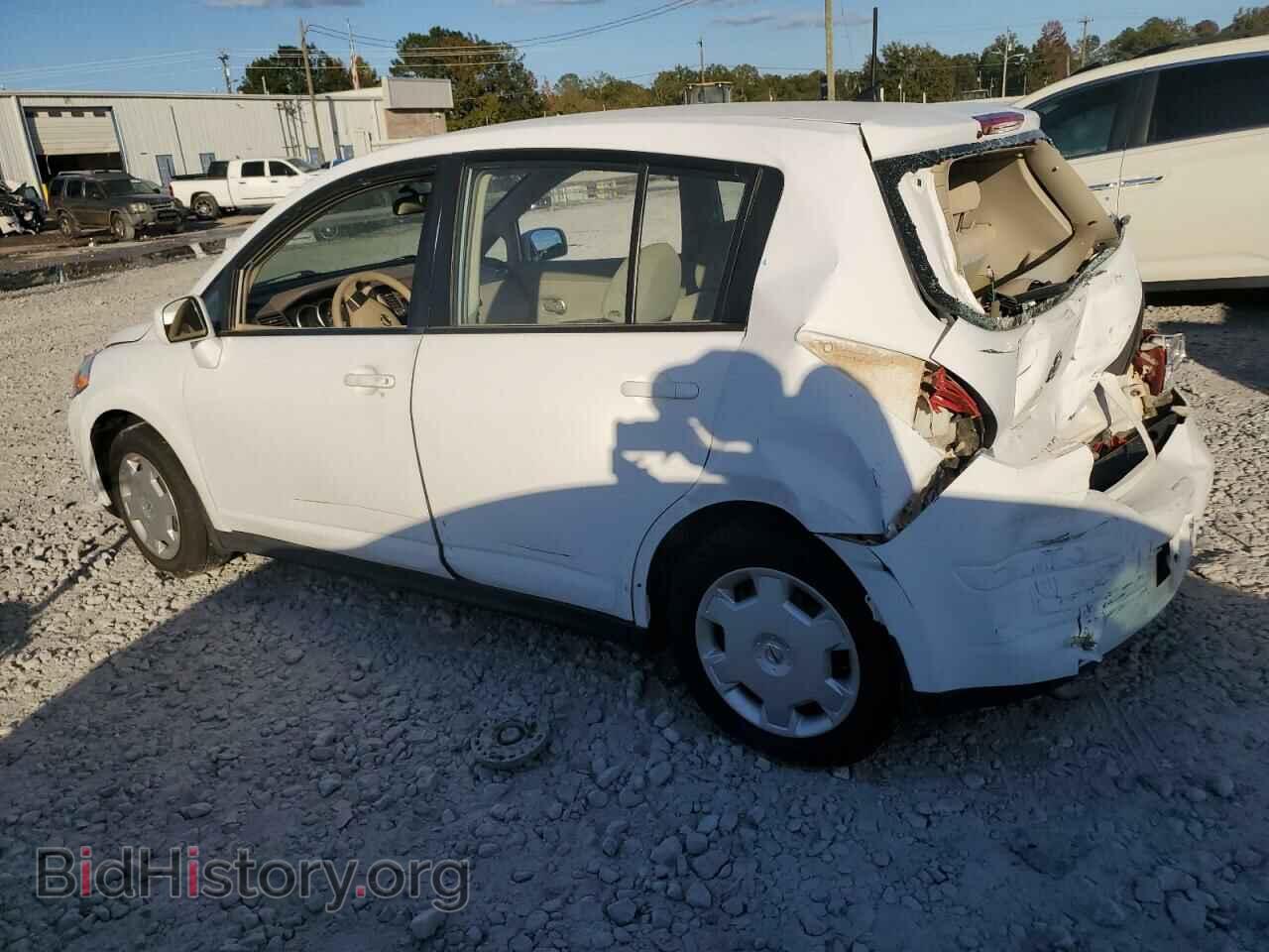 2008 NISSAN VERSA - VIN: 3N1BC13E88L377500 - Фото 2