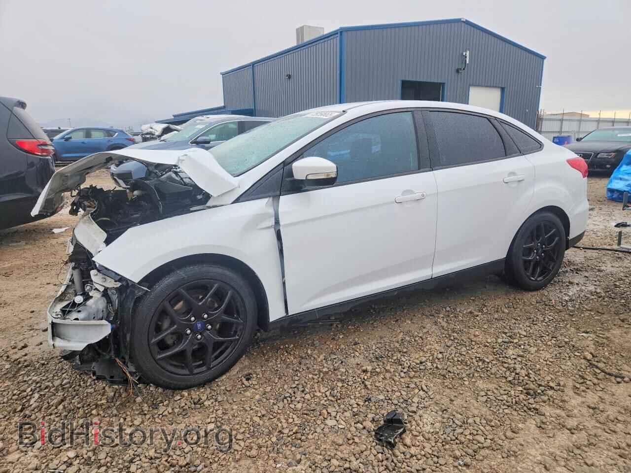 Photo 1FADP3F27GL310233 - FORD FOCUS 2016