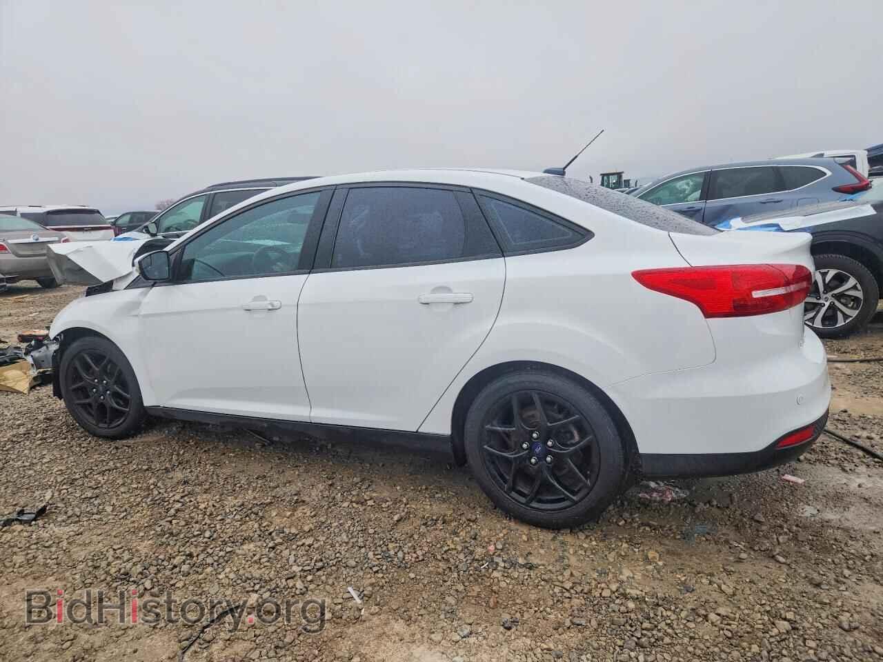 2016 FORD FOCUS - VIN: 1FADP3F27GL310233 - Photo 2