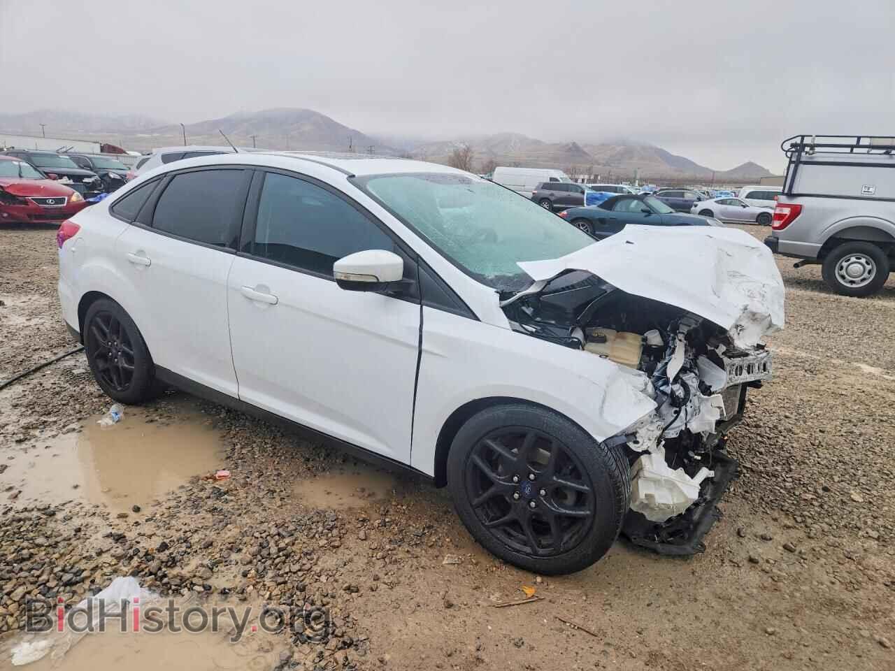 2016 FORD FOCUS - VIN: 1FADP3F27GL310233 - Photo 4