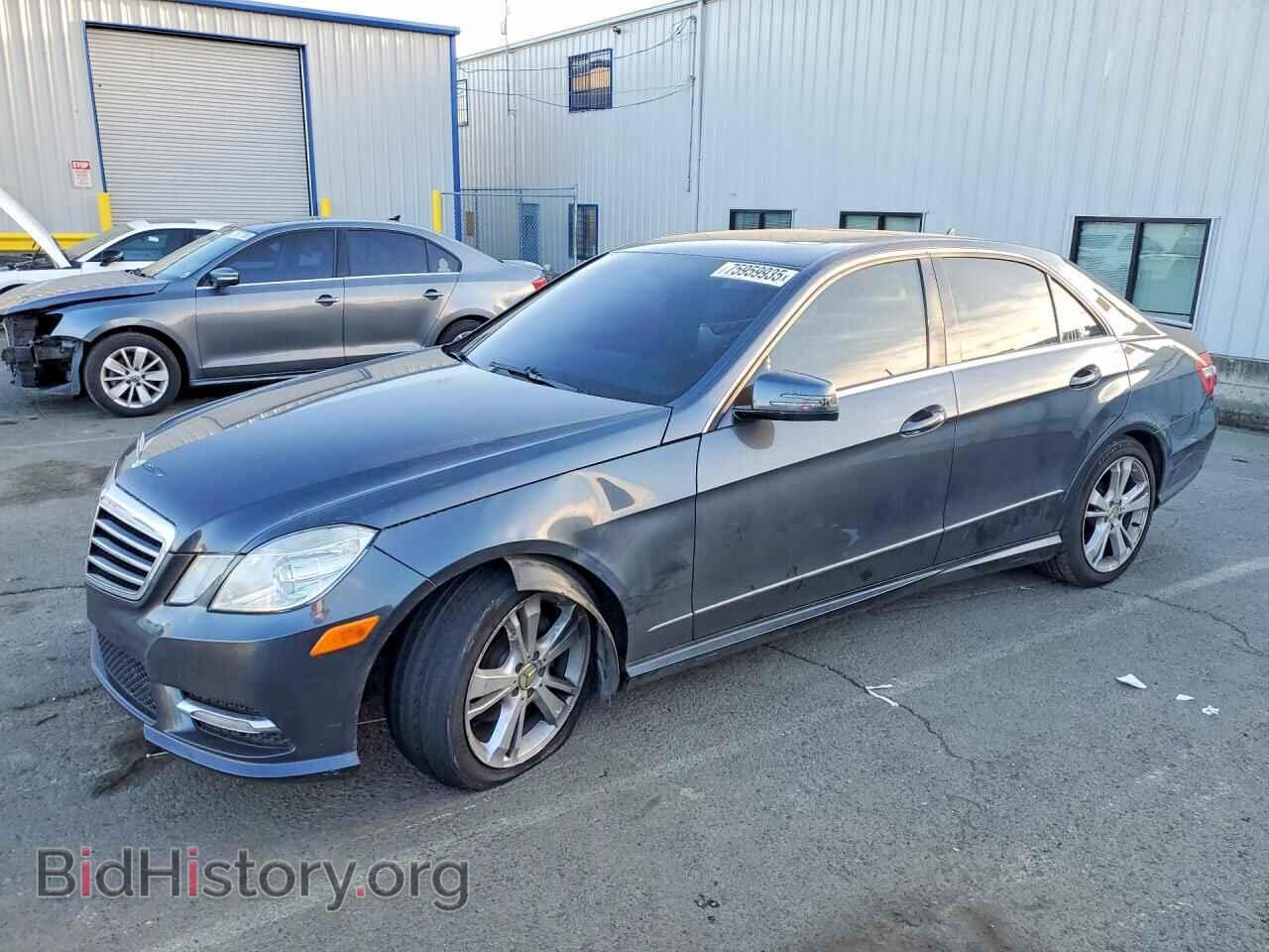 Фотография WDDHF5KB2DA702372 - MERCEDES-BENZ E-CLASS 2013