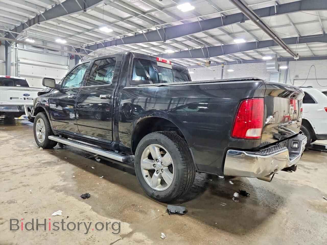 2017 RAM 1500 - VIN: 3C6RR7LT5HG543564 - Фото 2