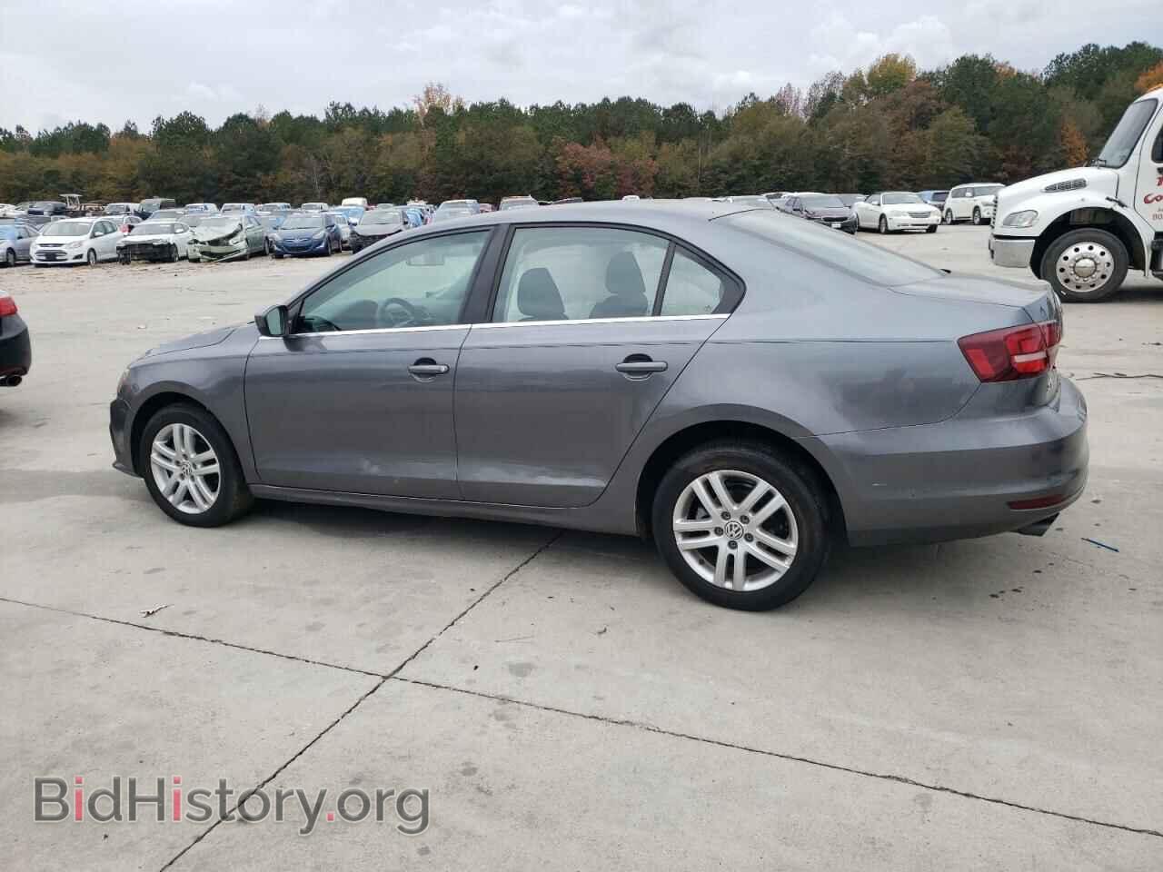 2017 VOLKSWAGEN JETTA - VIN: 3VW2B7AJ0HM350429 - Photo 2